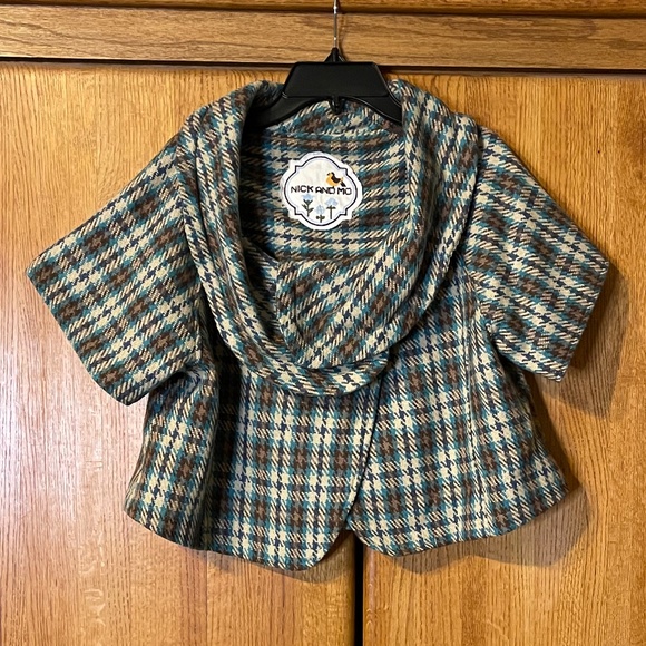 Nick & Mo Jackets & Blazers - Nick and Mo Short Sleeve Coat - Size Small